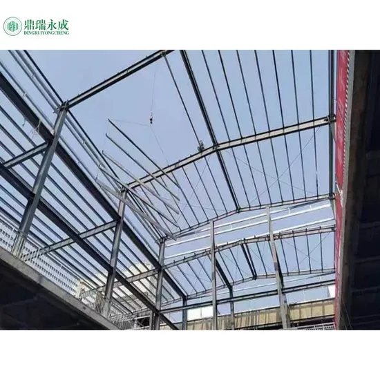 Estructura de acero ligero soldado, galvanizado y fabricado en fábrica industrial con marco de portal